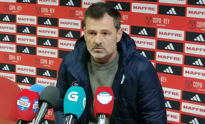 Cocca analiza la derrota, pide refuerzos en el mercado y habla de la lesión de Raúl Moro