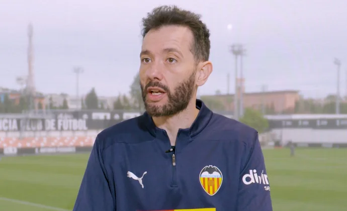 Corberán pide ser un equipo competitivo y habla de Sadiq y el Eldense