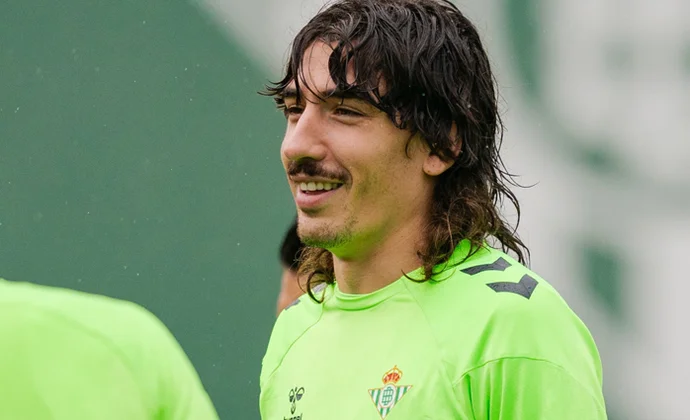 Bellerín entra en la última semana de su recuperación