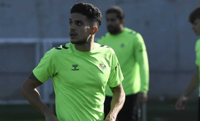 Marc Roca y Bartra se incorporan al grupo este miércoles