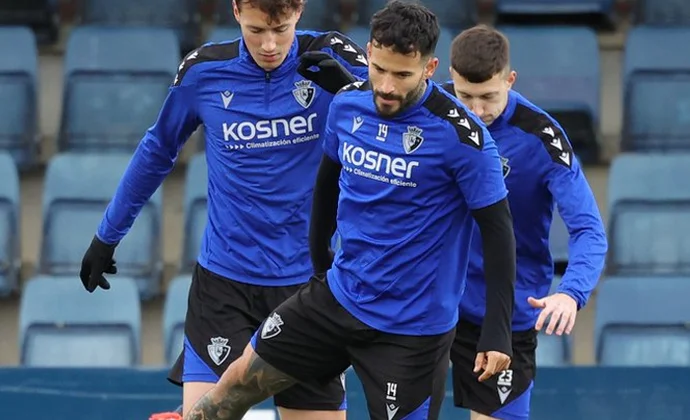 Kike Barja sigue trabajando parcialmente y Unai García rebaja la carga