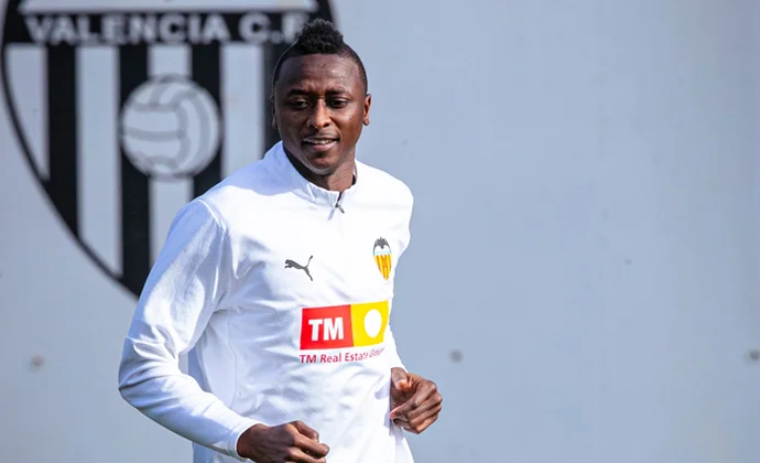 Sadiq no podrá jugar ante la Real Sociedad la J20 si el Valencia no paga una cláusula