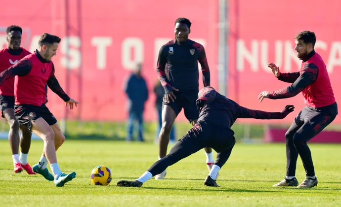 Nianzou, Ejuke e Iheanacho siguen siendo las únicas bajas 