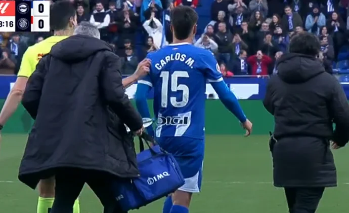 Carlos Martín y Joan Jordan, sustituidos por problemas físicos en el primer tiempo