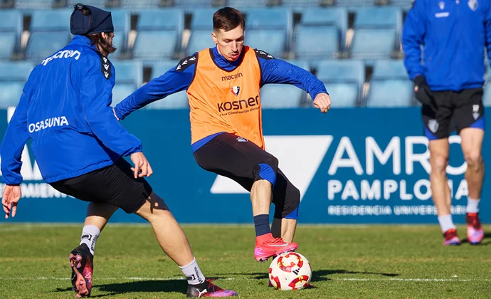 Bryan Zaragoza completa el entrenamiento y entra en la fase final