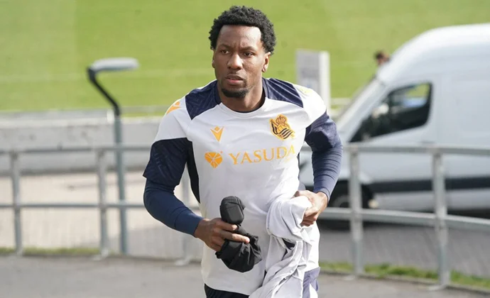 Becker vuelve al grupo. Zubimendi y Aritz están pendientes de evolución