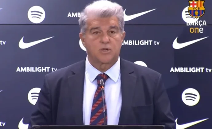 Laporta habla de Olmo, Pau Víctor, Araujo y Raphinha en su comparecencia