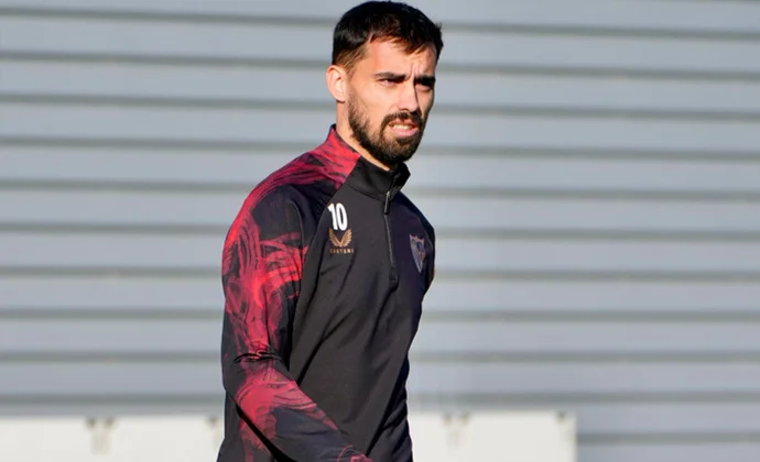 Kike Salas, Suso e Iheanacho se incorporan al grupo y Montiel ya está en Argentina