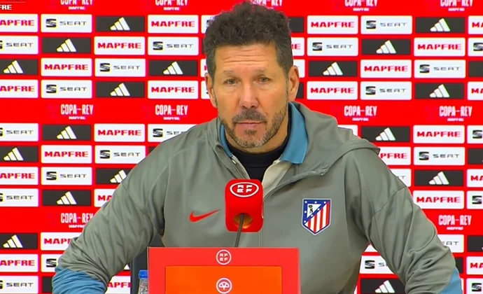 Simeone valora el triunfo con rotaciones y habla de Sorloth, Julián y Riquelme