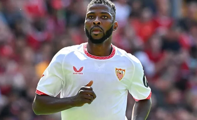 Iheanacho se recupera de las 'molestias' tras no llegar ninguna oferta convincente