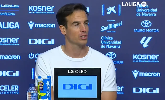 Íñigo Pérez queda satisfecho con el punto y habla de Osasuna y Camello