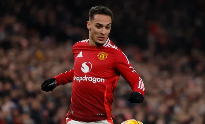 El Betis cierra el fichaje de Antony con una cláusula de mínimo de partidos