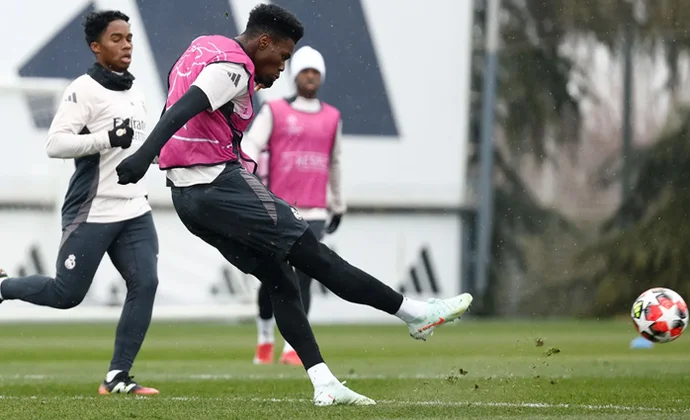 Tchouaméni vuelve al grupo, Camavinga sigue al margen y Lucas descansa