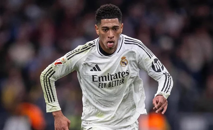 Un leve problema en el hombro motivó el cambio de Bellingham, pero estará listo para el sábado