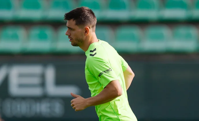 Los Servicios Médicos frenan a Lo Celso hasta la semana que viene pese a la mejoría