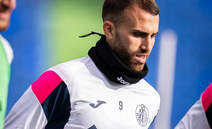 Mayoral vuelve al grupo. Pendientes ahora de Arambarri y Nyom