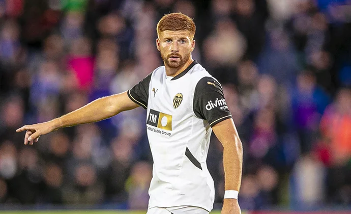 Acuerdo entre Valencia y Clermont Foot para cancelar la cesión de Caufriez