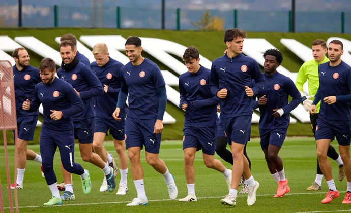 Miovski se incorpora al grupo pendiente del alta y Miguel Gutiérrez no llega a tiempo