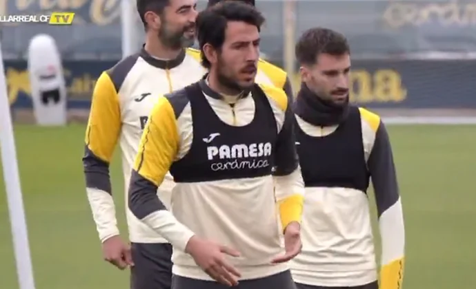 Parejo vuelve al grupo y Foyth hace una parte