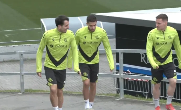 Traoré y Zakharyan repiten con el grupo y Aihen sigue al margen