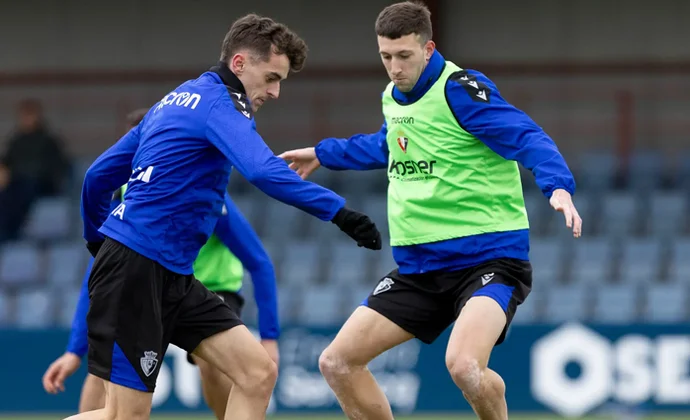 Lucas Torró vuelve al grupo en la sesión de este jueves