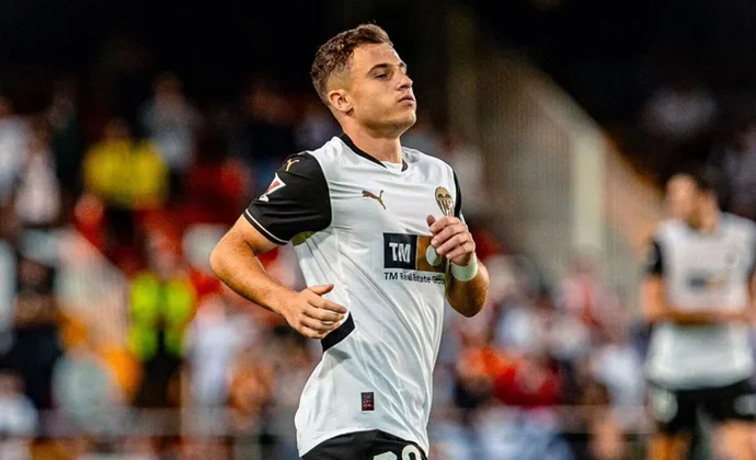 Acuerdo entre Valencia y Elche por la cesión de Germán Valera