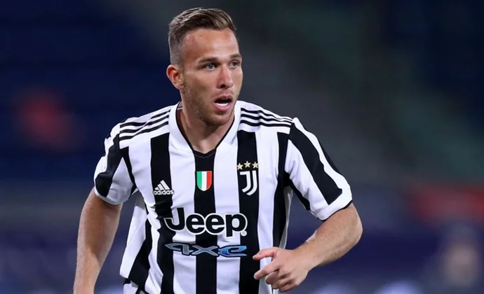 El Girona alcanza un principio de acuerdo con Arthur Melo