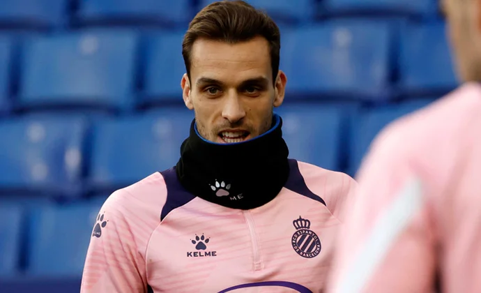 Oliván completó la sesión del viernes con el grupo y mañana Manolo decidirá