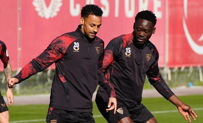 Nianzou, Barco y Pedro Ortiz, bajas en la sesión previa al partido