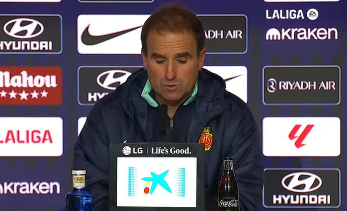 Arrasate analiza la derrota, el momento del equipo, los cambios, la entrada de Gallagher y el debut de Salas