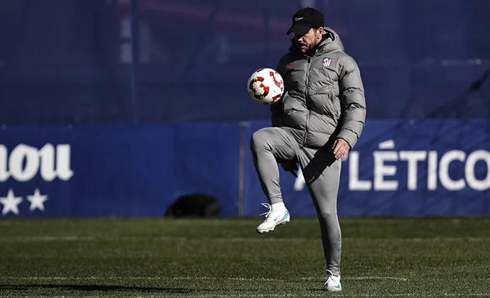 Pablo Barrios, al margen en la vuelta al trabajo del equipo