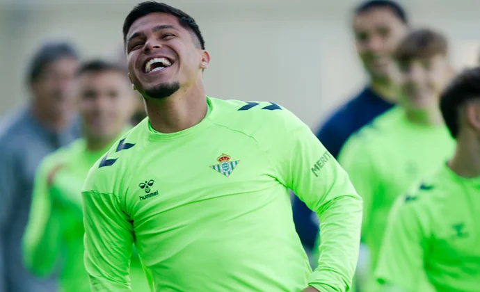 Lo Celso y Cucho Hernández, novedades en el entrenamiento del jueves