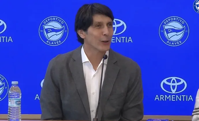 Sergio Fernández presenta a Cabanes y arroja dudas sobre la vuelta de Sivera esta jornada