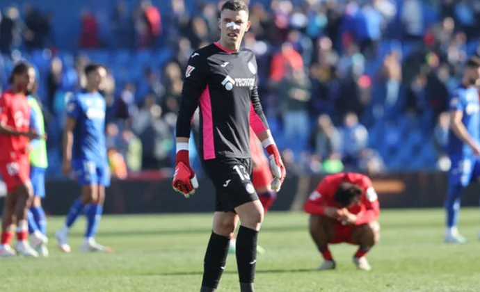 COPE asegura que Soria se probará con máscara para intentar jugar