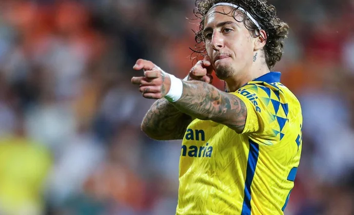 Fabio Silva, baja de última hora para enfrentarse al Villarreal