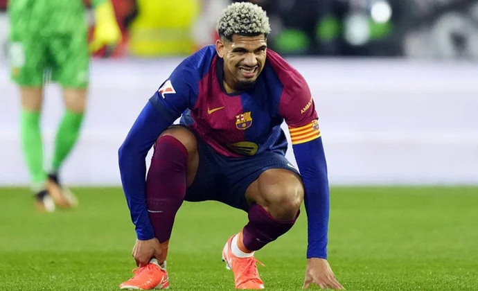 Las pruebas a Araujo no revelan lesión y no está descartado para el Rayo