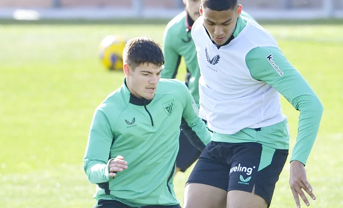 Galarreta, Nico Williams y Núñez vuelven al grupo. Vivian y Djaló al marten