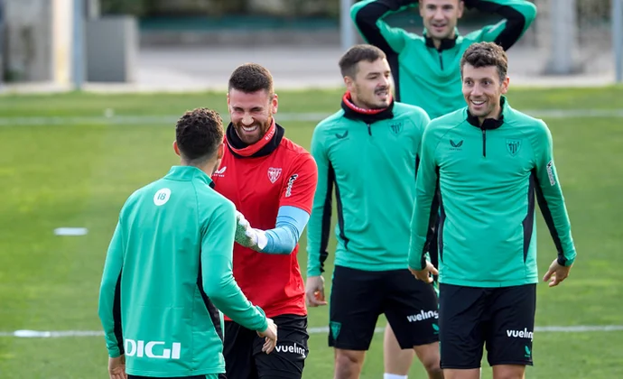 Nico Williams y Galarreta repiten con el grupo, Vivian regresa, Prados e Iñaki Williams gestionan las cargas