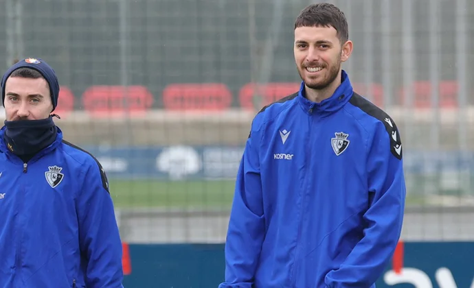 Raúl García vuelve al grupo y Budimir gestiona las cargas