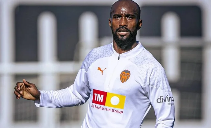 Foulquier vuelve al grupo y Diakhaby gestiona las cargas al margen