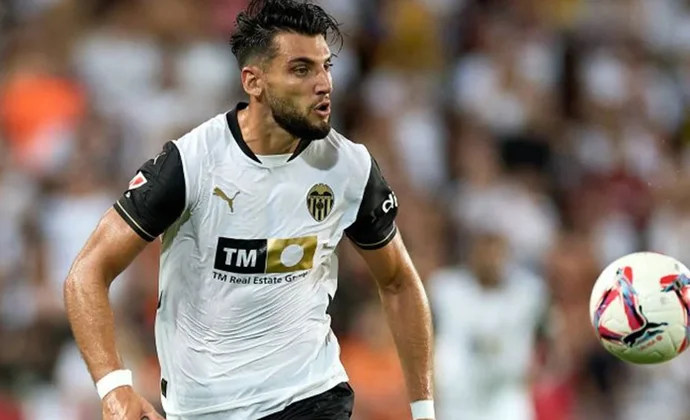 Rafa Mir negocia su salida al Club Tijuana