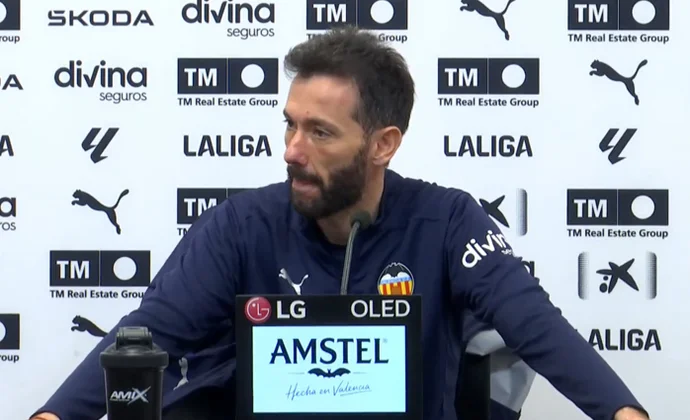 Corberán habla de Foulquier, Diakhaby, Barrenechea, Pepelu, Iván Jaime, Aarons, el sistema y el Villarreal