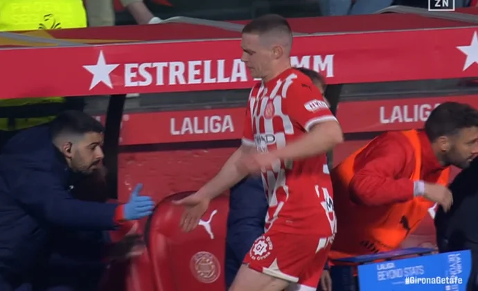 Tsygankov es sustituido por un golpe en el muslo