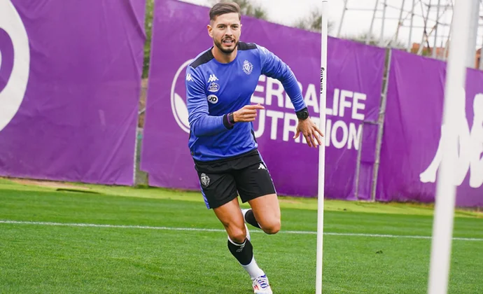 Javi Sánchez vuelve al grupo a dos días del partido