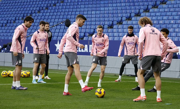 Pol Lozano y Brian Oliván repiten con el grupo en la última sesión