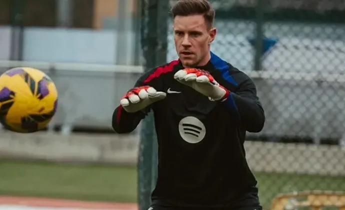 Ter Stegen ya hace portería con el objetivo de volver antes de finalizar el curso