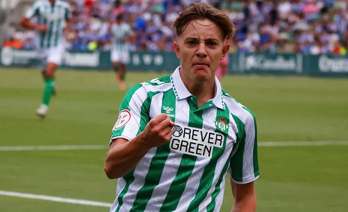 Jesús Rodríguez desbanca a Abde y se asienta en la titularidad