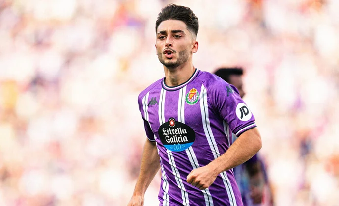 Raúl Moro se pone a disposición del equipo tras recibir el alta