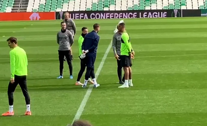 Cinco bajas en el Villamarín antes de recibir al Gent