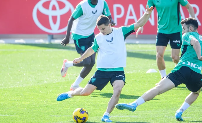 Sancet gestiona las cargas, Djaló es la única baja y Galarreta está incluso para ser titular